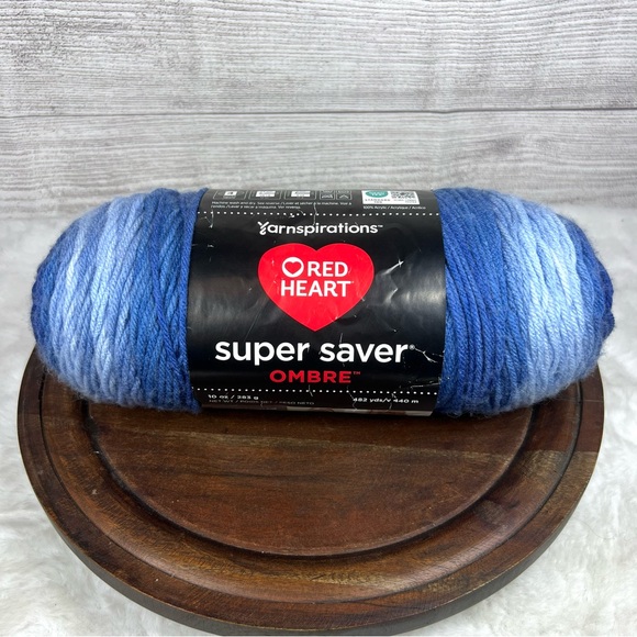 Red Heart Super Saver Ombre Medium Acrylic True Blue Yarn, 482 yd NEW - Picture 1 of 8